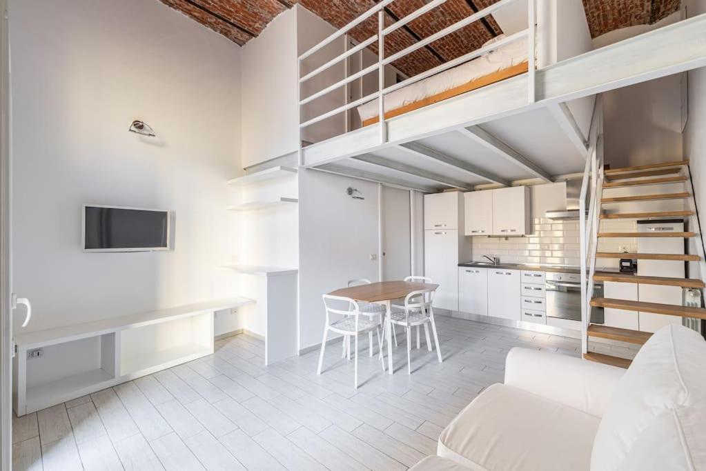Cozy Apartment: Coldilana14 Милано Екстериор снимка