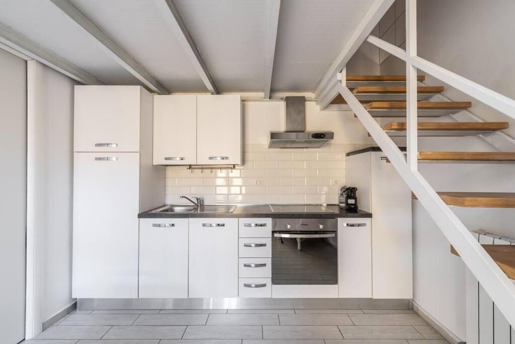 Cozy Apartment: Coldilana14 Милано Екстериор снимка